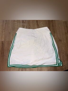 Lady Hagen White Skort with Green Stripe Size Small Golf Tennis